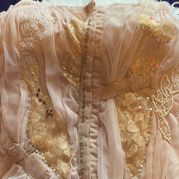 Embellished Corset Top in light pinkish/muted rose, with beading & sequins - Picture 3 of 14